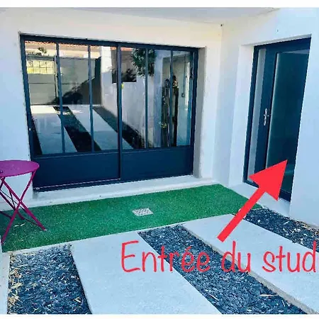 Grand Moderne A 1,6km Du Marche Daire
