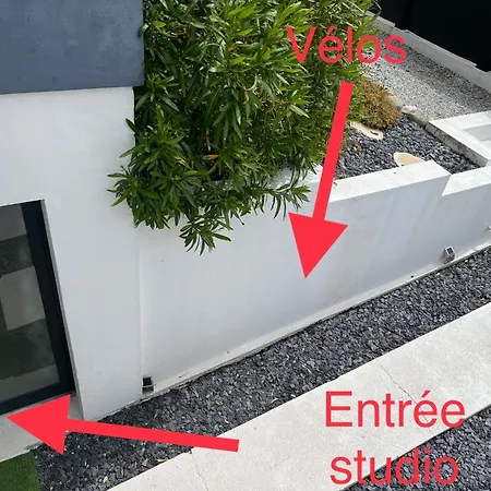 Daire Grand Moderne A 1,6km Du Marche La Rochelle (Charente-Maritime)